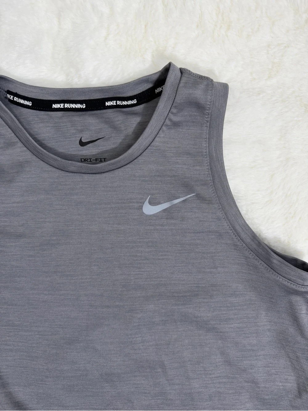 Nike Running Dri-FIT Gray Tank Top Mesh Panel Sleeveless Women’s XS AJ8102